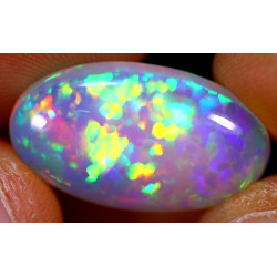Opale éthiopienne honeycomb rainbow crystal 8.85 carats