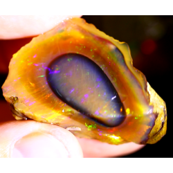 Opale brute crystal 43.35 carats