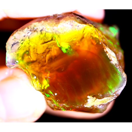 Opale brute crystal 102.60 carats
