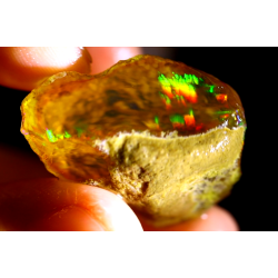 Opale brute crystal 55.50 carats
