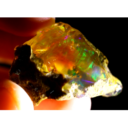 Opale brute crystal 60.90 carats