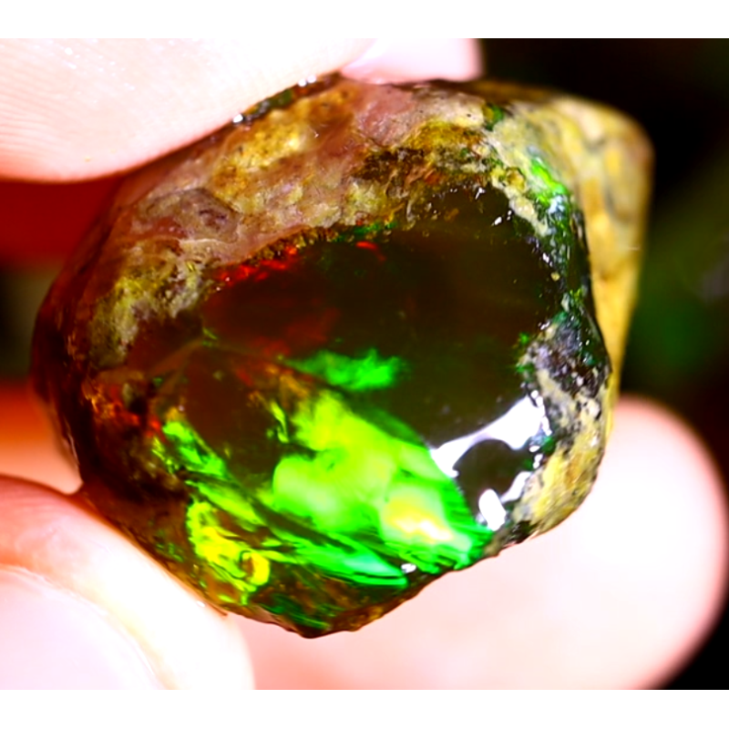 Opale brute crystal 49.25 carats