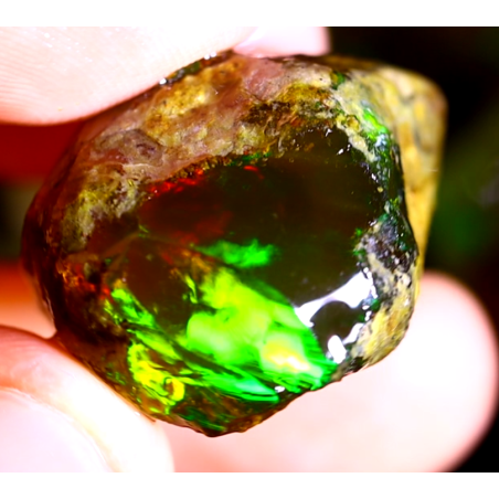 Opale brute crystal 49.25 carats