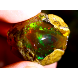 Opale brute crystal 49.25 carats