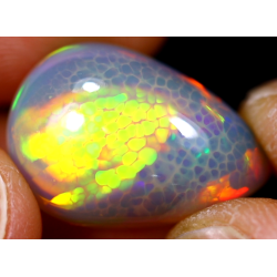 Opale éthiopienne 11.40 carats TOP GRADE