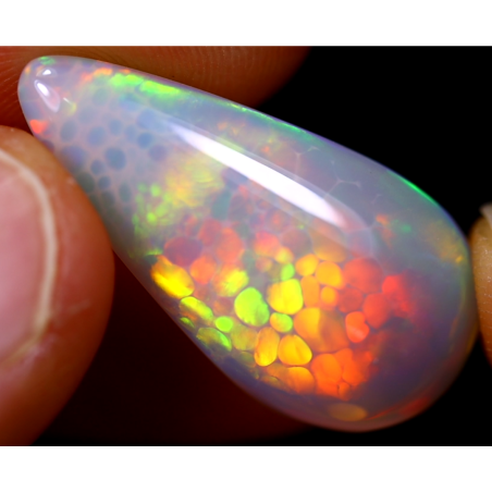 Opale éthiopienne 11.05 carats TOP GRADE