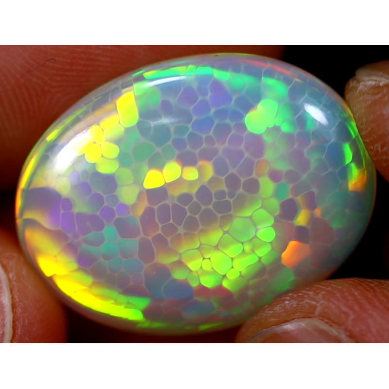 Opale éthiopienne 17.55 carats TOP GRADE