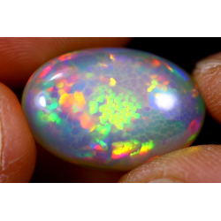 Opale éthiopienne 11.35 carats TOP GRADE