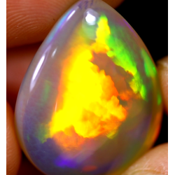 Opale éthiopienne 17.91 carats TOP GRADE