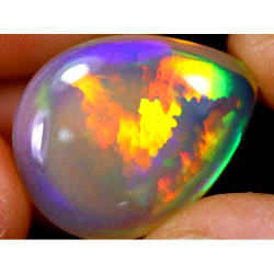 Opale éthiopienne 17.91 carats TOP GRADE