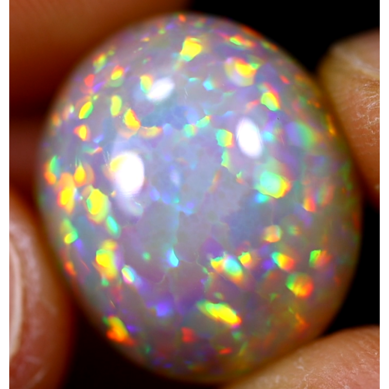 Opale éthiopienne 13.65 carats TOP GRADE