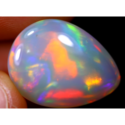 Opale éthiopienne 16.36 carats TOP GRADE