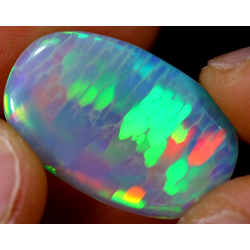 Opale éthiopienne 9.00 carats TOP GRADE