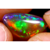 Opale éthiopienne dark cystal rainbow 4.70 carats