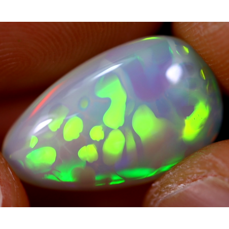 Opale éthiopienne 5.65 carats TOP GRADE