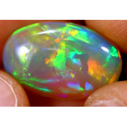 Opale éthiopienne rainbow crystal 7.65 carats
