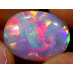 Opale éthiopienne 9.30 carats TOP GRADE