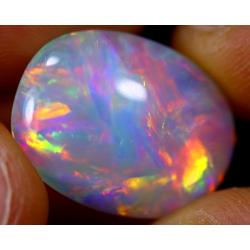 Opale éthiopienne 9.30 carats TOP GRADE
