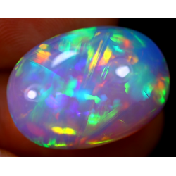 Opale éthiopienne 14.55 carats TOP GRADE