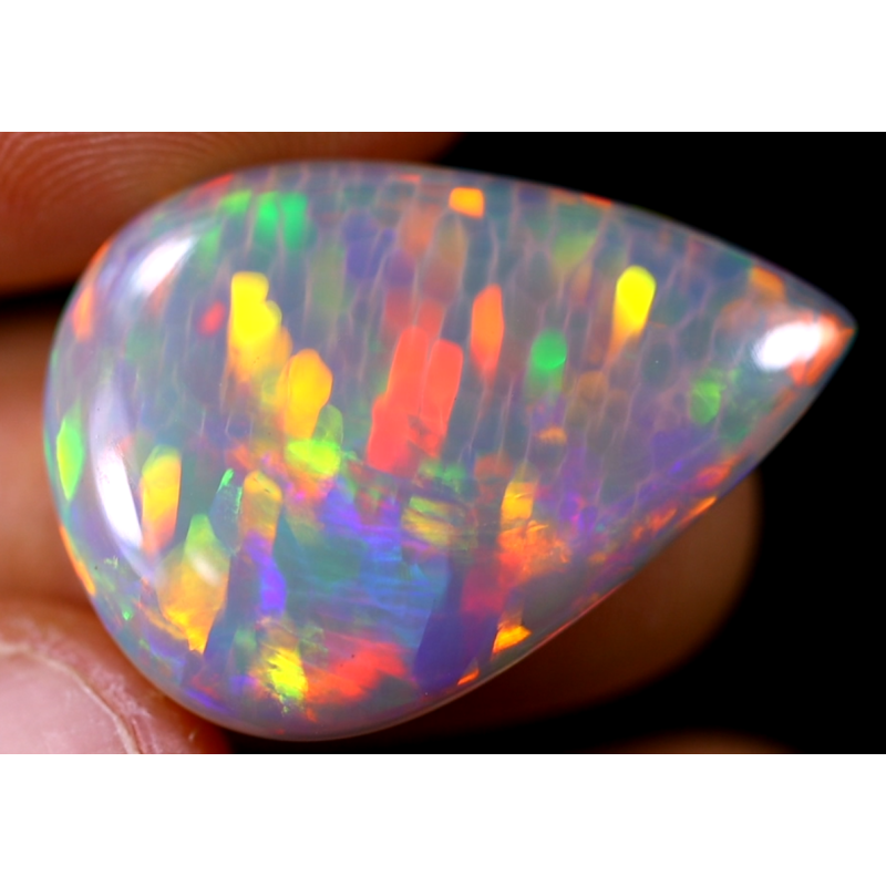 Opale éthiopienne 13.10 carats TOP GRADE