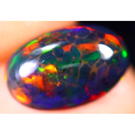 Opale éthiopienne AAA 2.85 carats