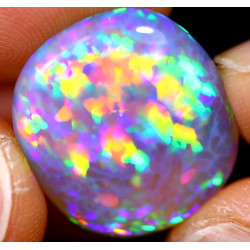 Opale éthiopienne 12.50 carats TOP GRADE