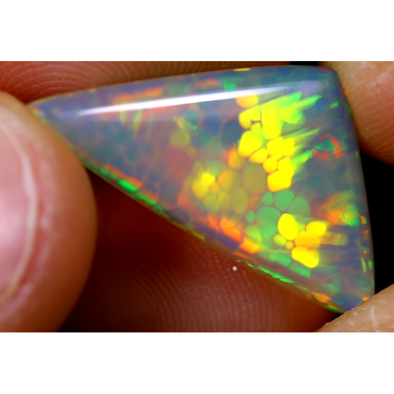 Opale éthiopienne 5.00 carats TOP GRADE