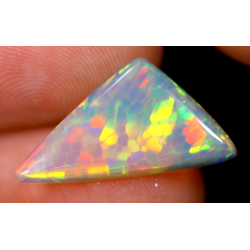 Opale éthiopienne 5.00 carats TOP GRADE