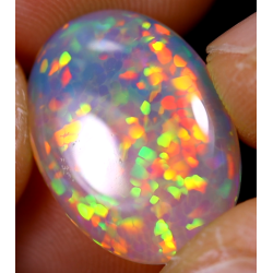 Opale éthiopienne 4.45 carats TOP GRADE