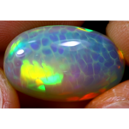 Opale éthiopienne 7.65 carats TOP GRADE