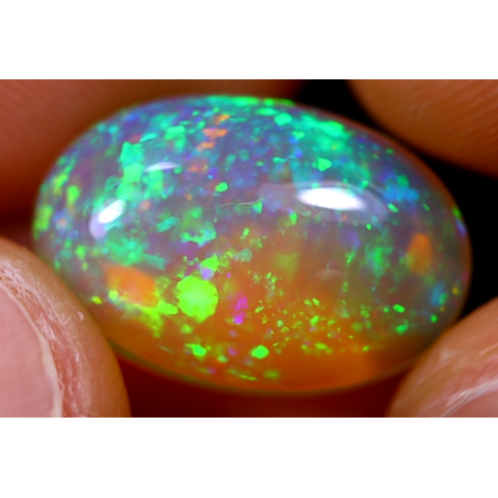 Opale éthiopienne 4.60 carats TOP GRADE