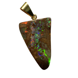 Pendentif opale boulder 39.35 carats