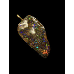 Pendentif opale boulder 104.05 carats