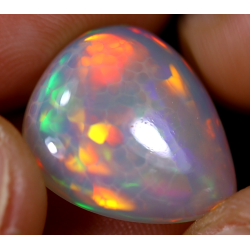 Opale éthiopienne 5.50 carats TOP GRADE