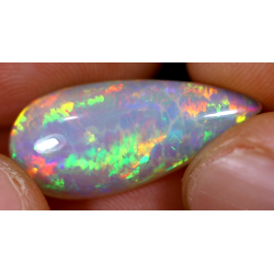 Opale éthiopienne 5.65 carats TOP GRADE