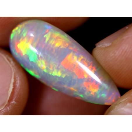 Opale éthiopienne 5.65 carats TOP GRADE