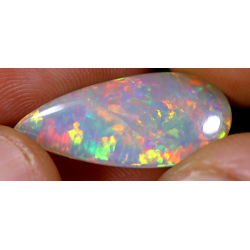 Opale éthiopienne 5.65 carats TOP GRADE