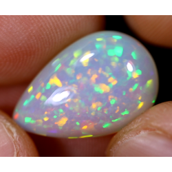 Opale éthiopienne 6.50 carats TOP GRADE