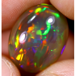 Opale éthiopienne 9.20 carats TOP GRADE