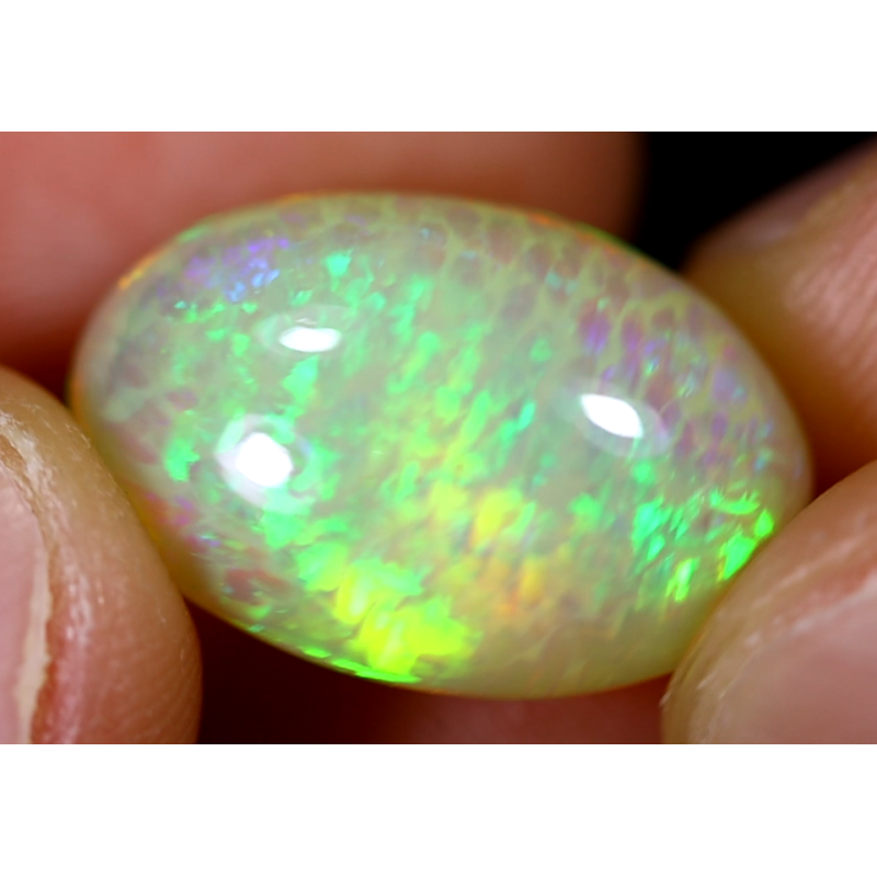 Opale éthiopienne 9.60 carats TOP GRADE