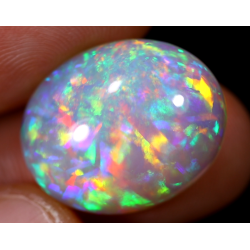 Opale éthiopienne rainbow crystal 9.70 carats TOP GRADE