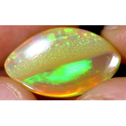 Opale éthiopienne 8.95 carats TOP GRADE