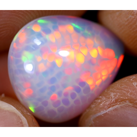 Opale éthiopienne 5.80 carats TOP GRADE