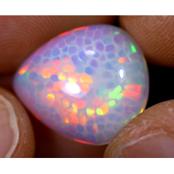 Opale éthiopienne 5.80 carats TOP GRADE