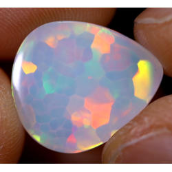 Opale éthiopienne 5.80 carats TOP GRADE