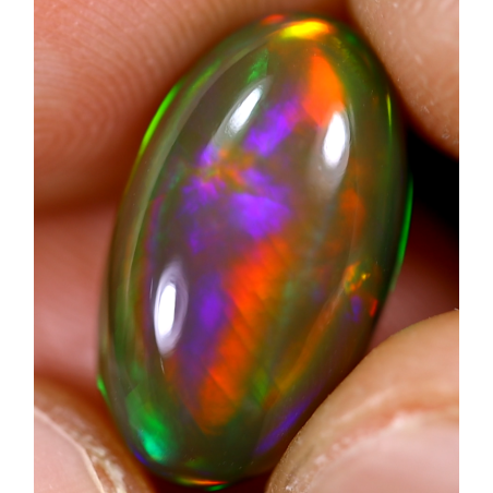 Opale éthiopienne 6.45 carats TOP GRADE