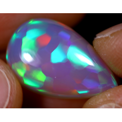 Opale éthiopienne 8,95 carats TOP GRADE