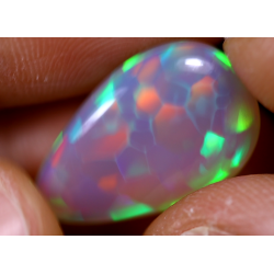 Opale éthiopienne 8,95 carats TOP GRADE