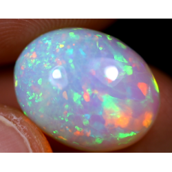 Opale éthiopienne 5.45 carats TOP GRADE