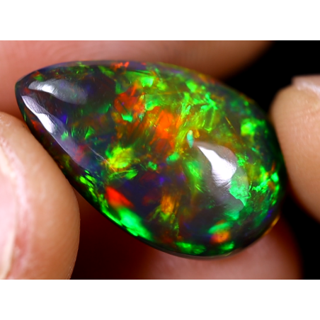 Opale éthiopienne TOP GRADE 6.26 carats
